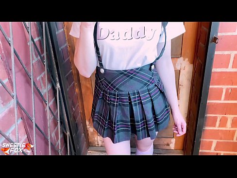 ❤️ Schoolgirl Sikini derinden Sucks ve sınıflar yerine sikikleri. ❌ Porno videosu tr.redporn-tv.ru ❌️